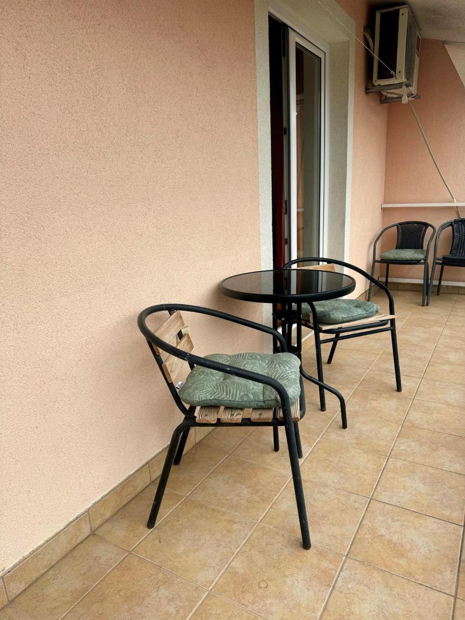 Apartmani Jela Makarska Exterior foto