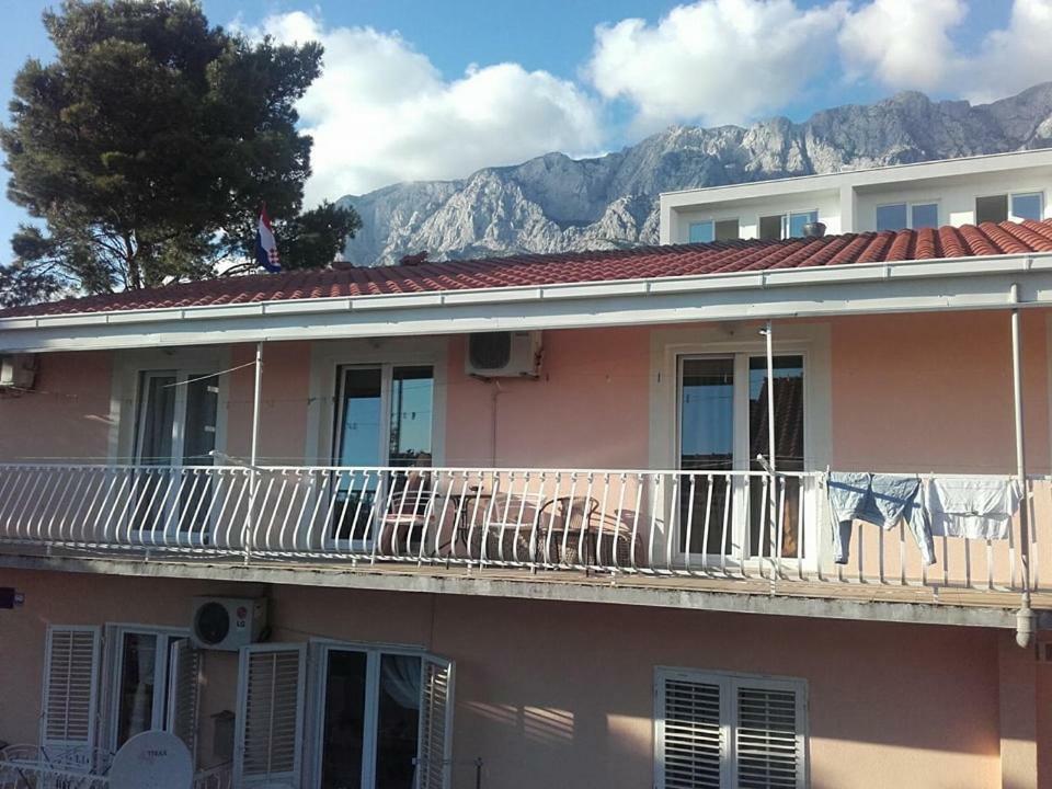 Apartmani Jela Makarska Exterior foto