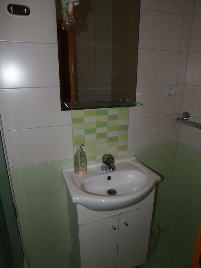 Apartmani Jela Makarska Exterior foto