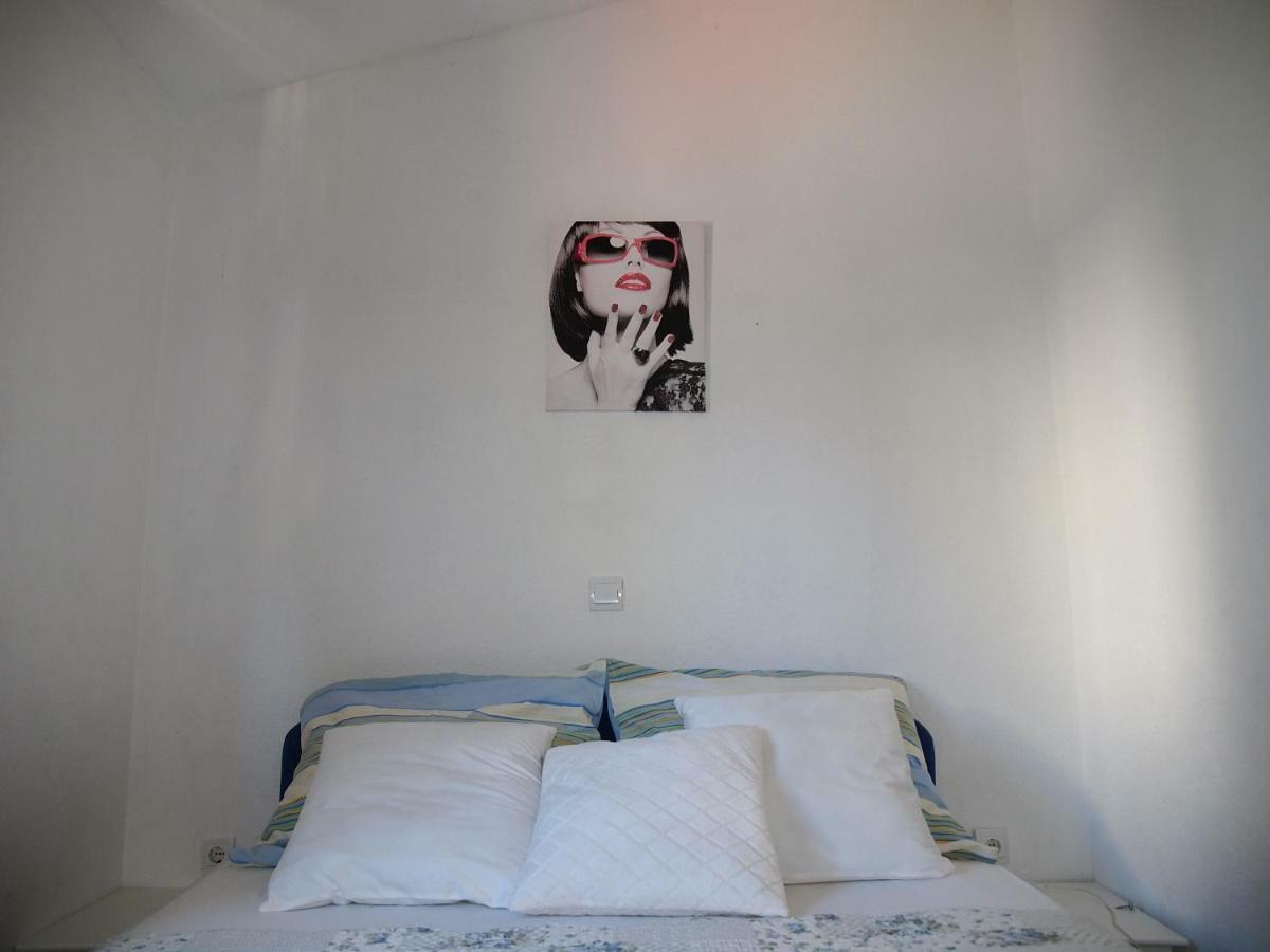 Apartmani Jela Makarska Exterior foto