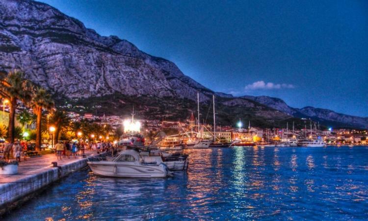Apartmani Jela Makarska Exterior foto