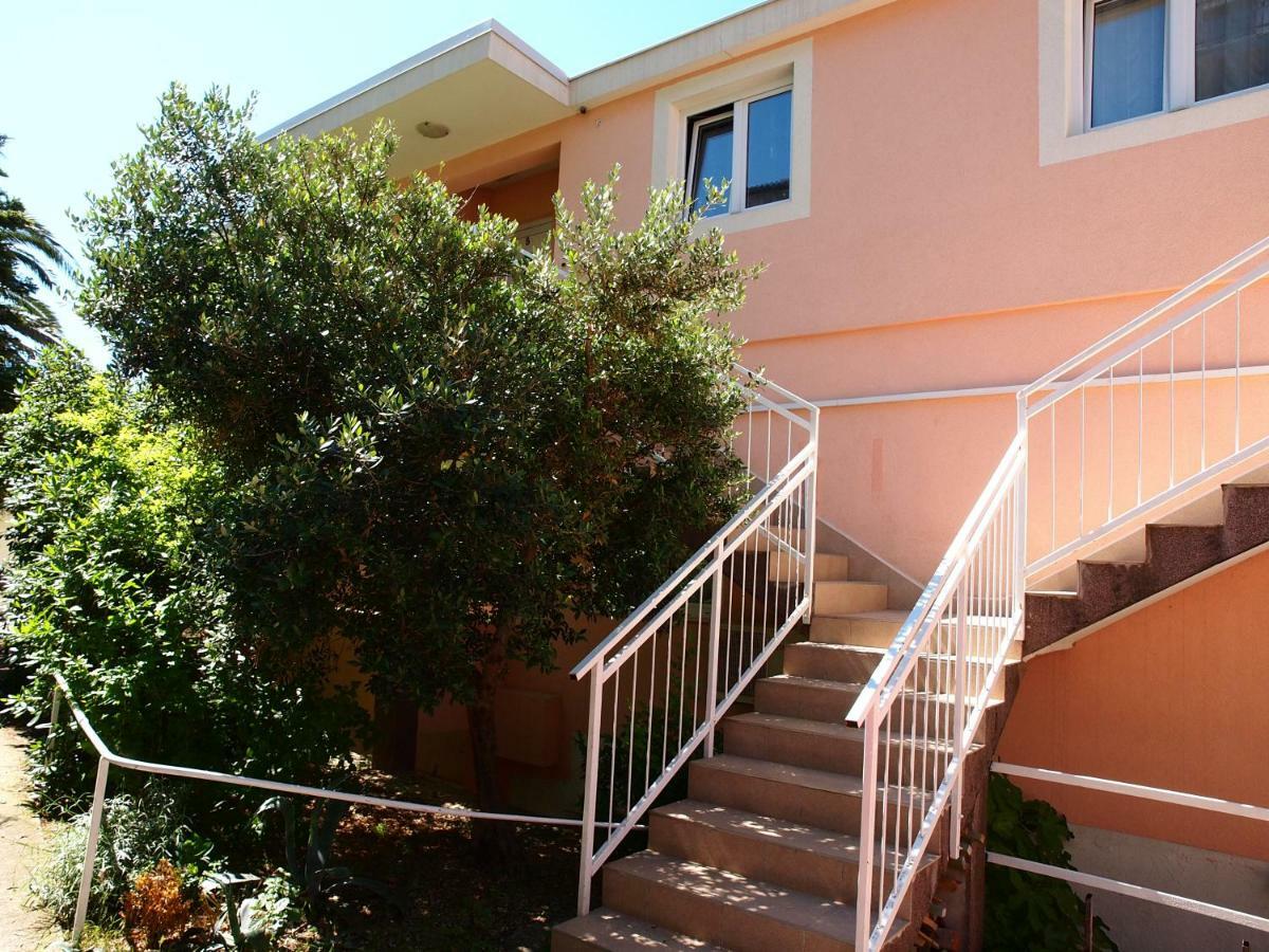 Apartmani Jela Makarska Exterior foto